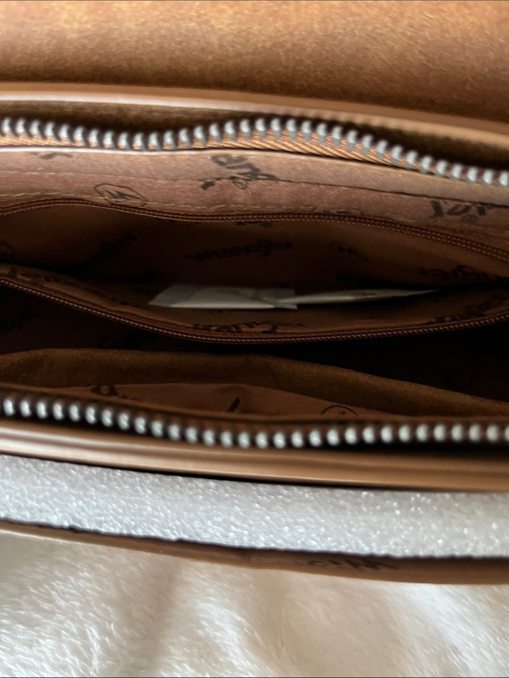 Wrangler - Brown Cow Print Shoulder Bag - Brown, White, Black - Picture 12 of 13